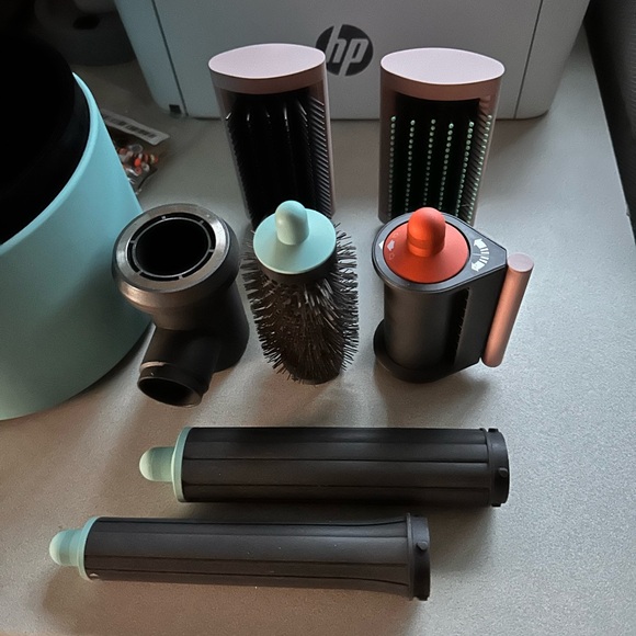 Dyson Limited Edition Airwrap Multi Styler in Ceramic Pop - Picture 2 of 5